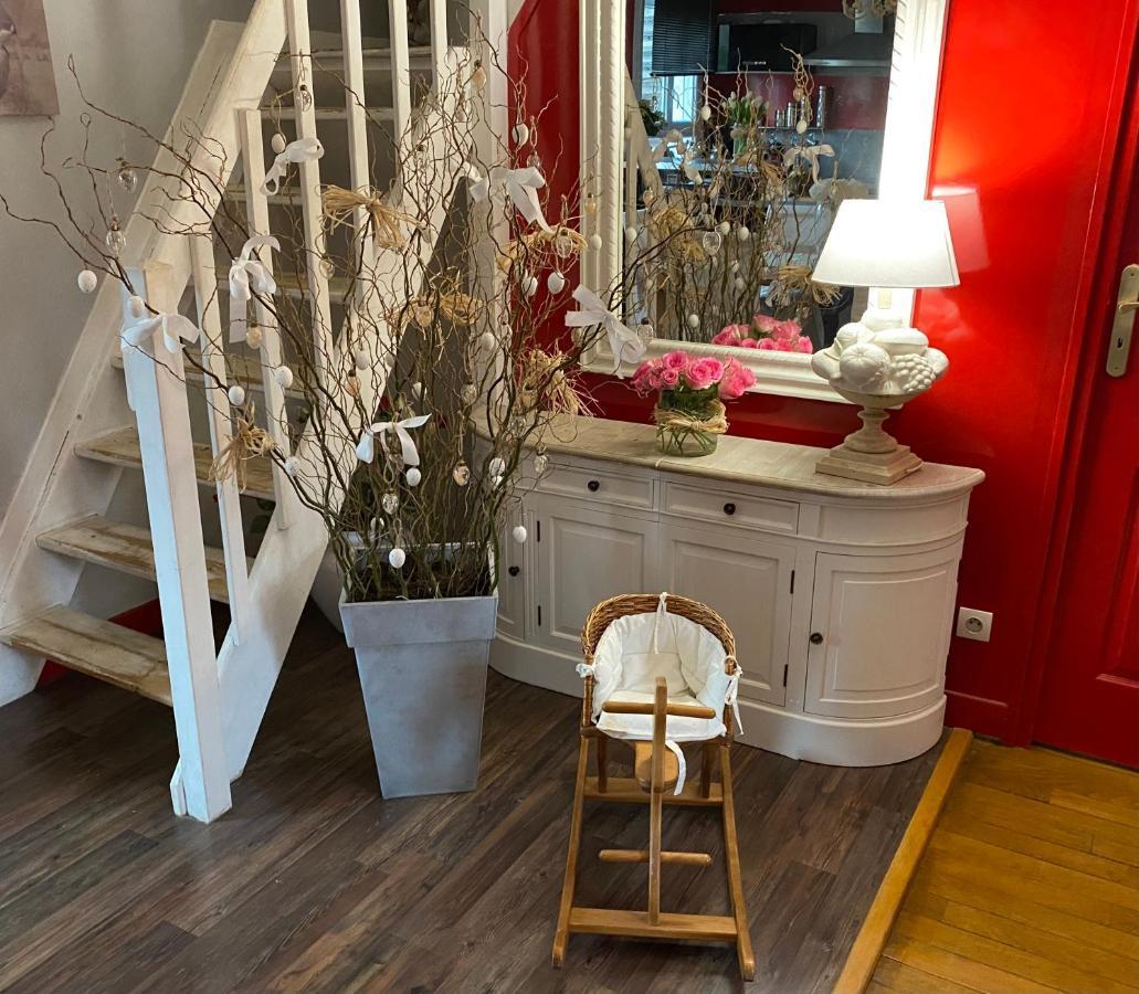 Bed and Breakfast Chez Patou Laval  Exterior foto