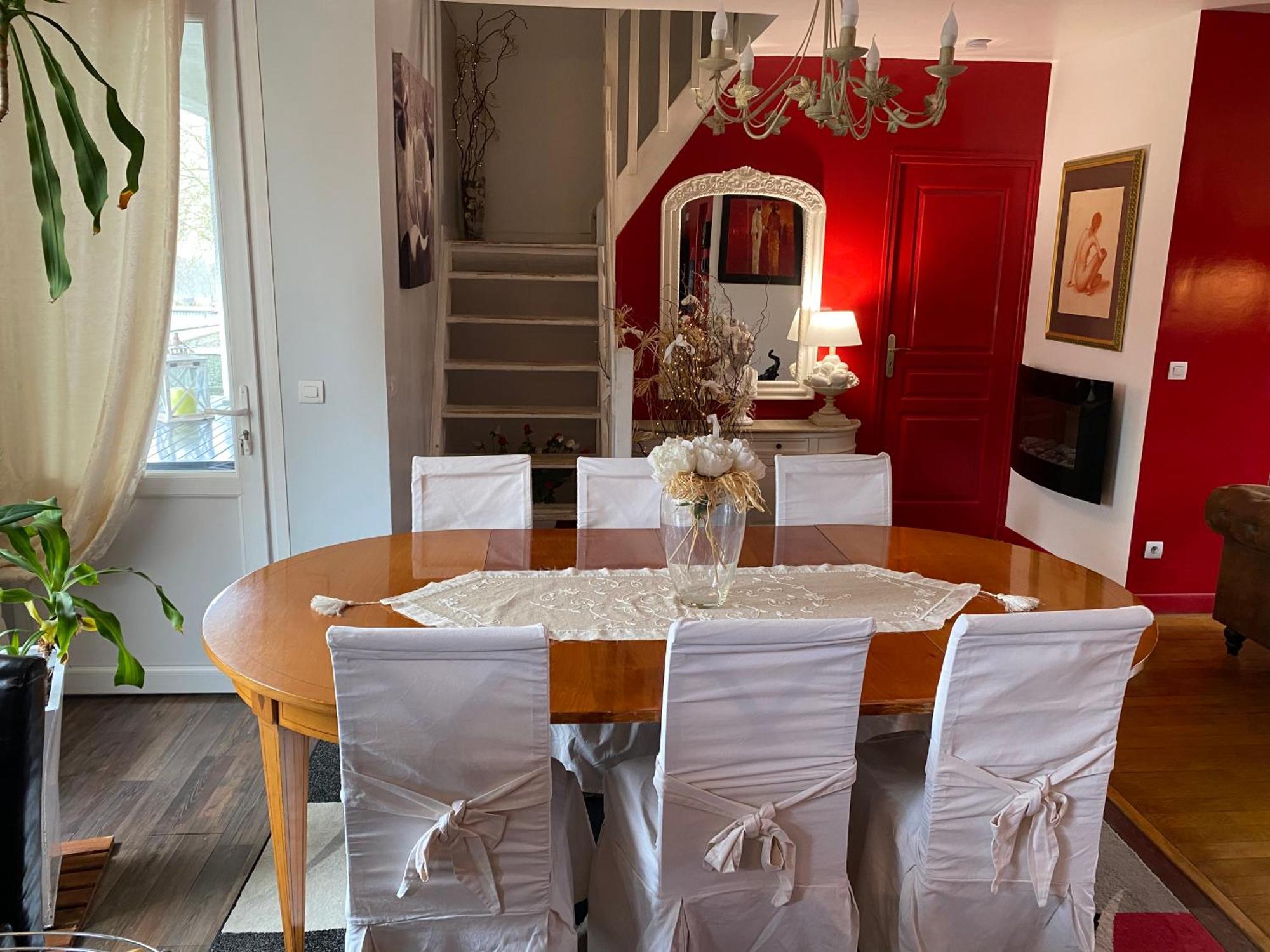 Bed and Breakfast Chez Patou Laval  Exterior foto