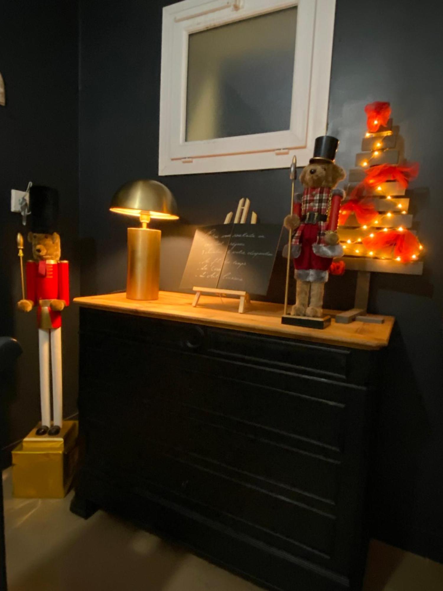 Bed and Breakfast Chez Patou Laval  Exterior foto